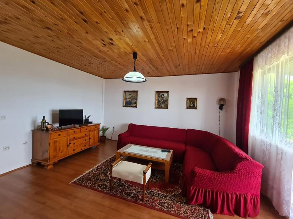 Holiday Home Vulezic Бар Екстериор снимка